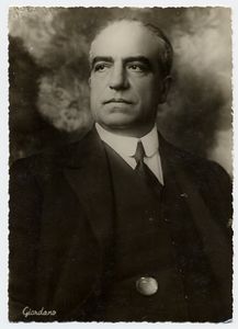 Джордано Умберто (1867 - 1948)