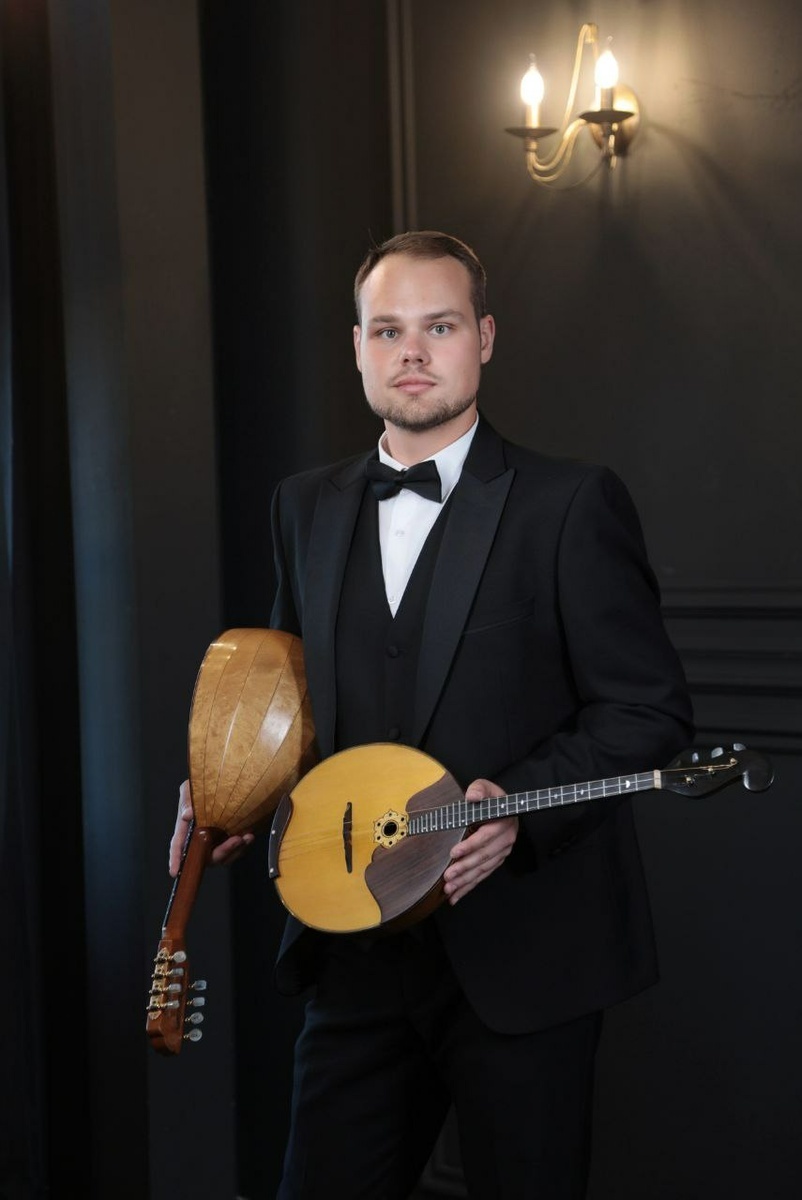 Titov Dmitry (domra) Titov Dmitry (domra)
