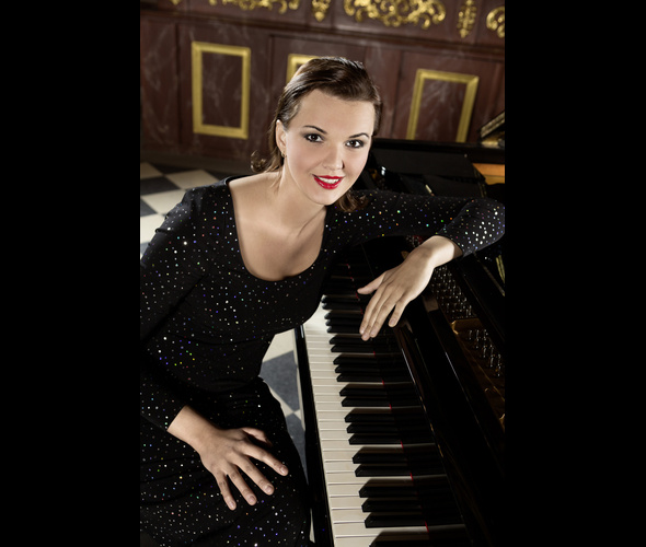 Lyakh Tatyana (piano)